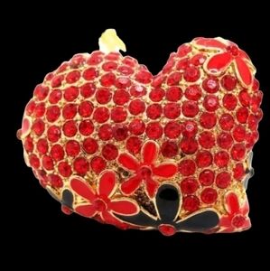 BETSEY Johnson Heart Love Red Flower Enamel Brooch Pin NEW